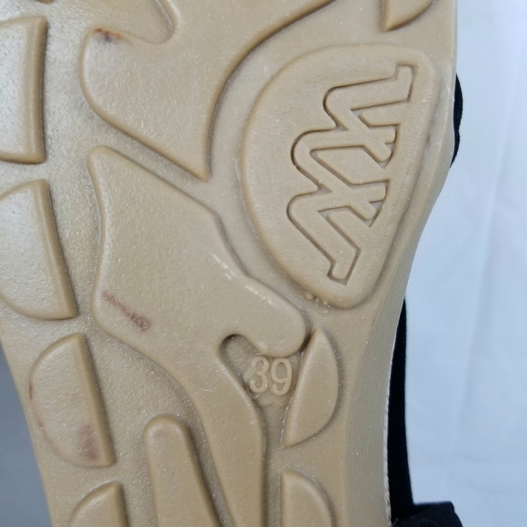 Black Flat Casual Bohemian Beach Style Beaded  Summer Sandals, size 7 - Picture 8 of 10